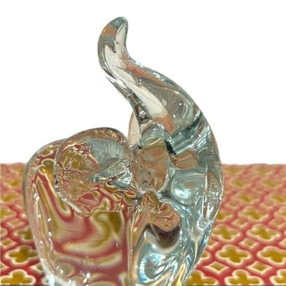 Vintage Clear Glass Elephant Figurine Paperweight Hand Blown Trunk Up - Picture 3 of 5